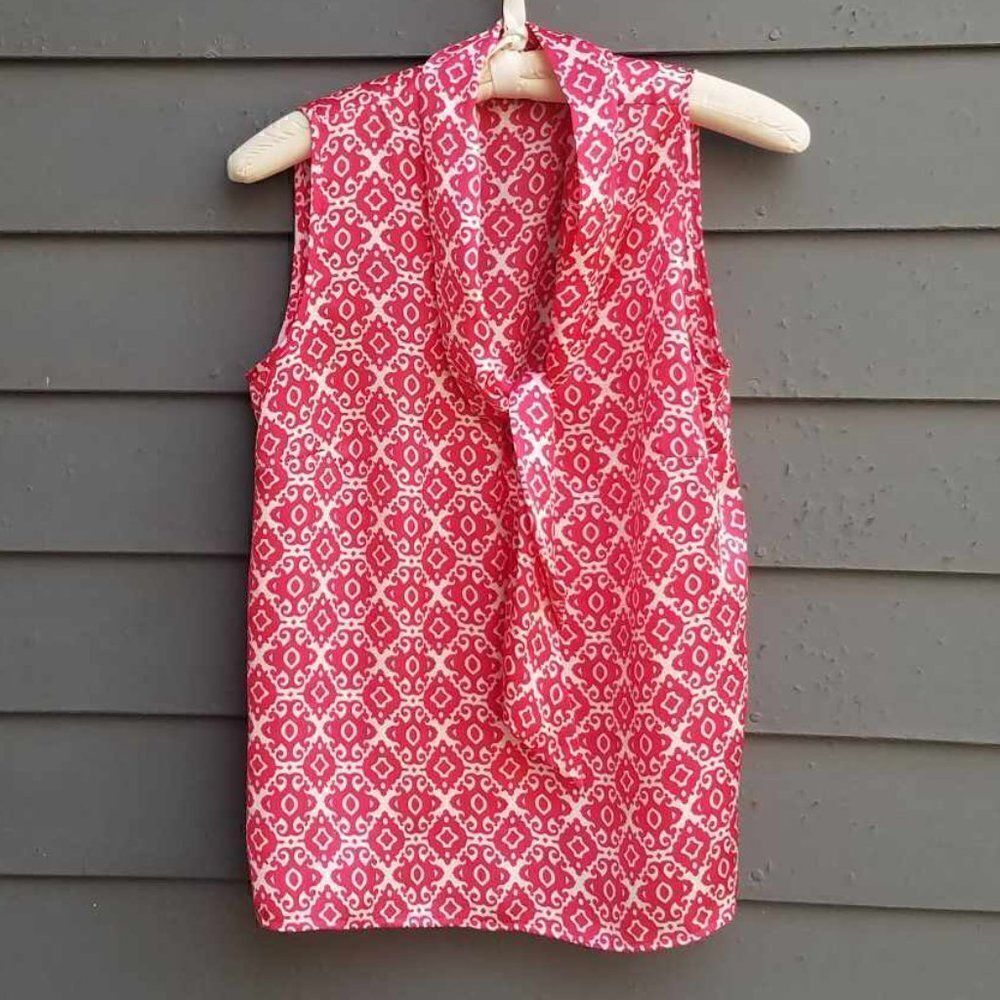 Notations Red White Tile Print Sleeveless Blouse Size Medium